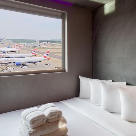 Bloc Hotel London Gatwick Airport Horley Ngoại thất bức ảnh