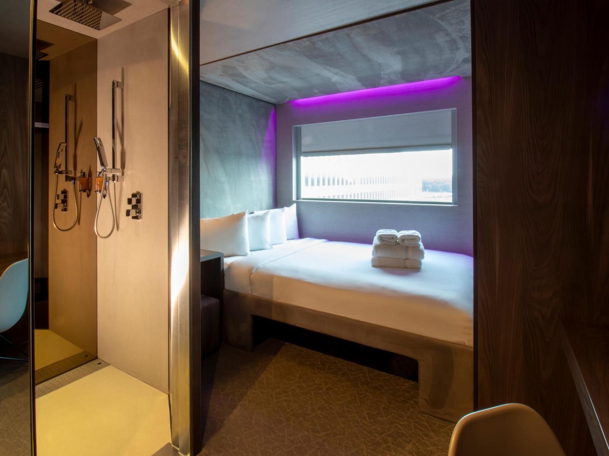 Bloc Hotel London Gatwick Airport Horley Ngoại thất bức ảnh