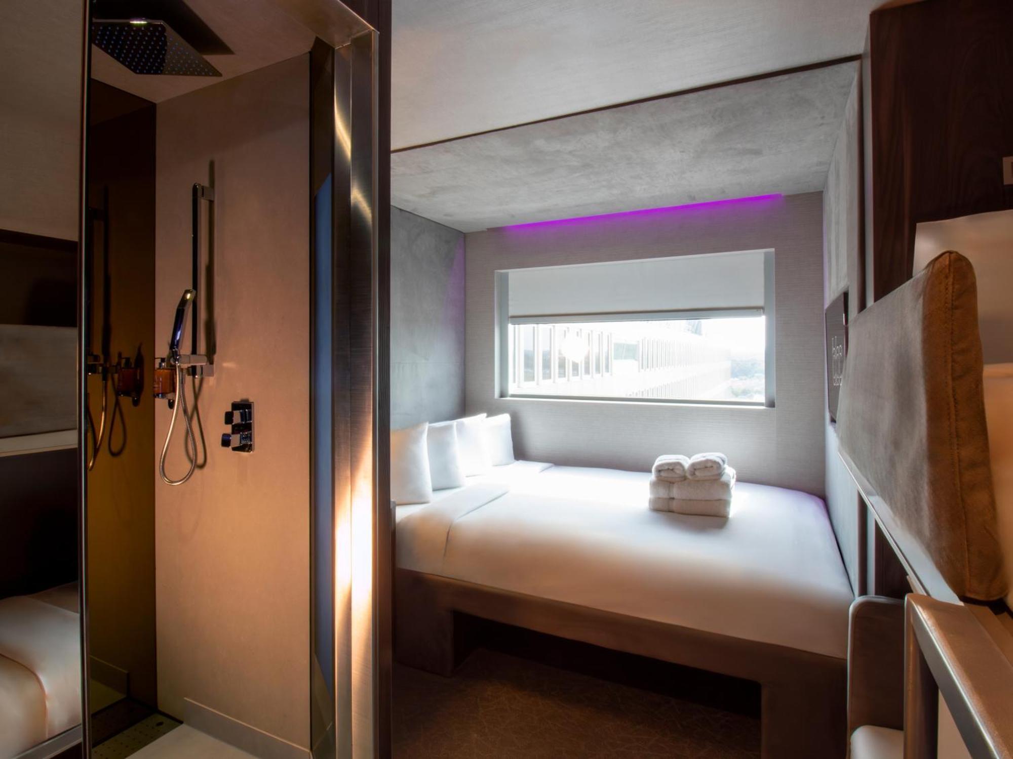 Bloc Hotel London Gatwick Airport Horley Ngoại thất bức ảnh