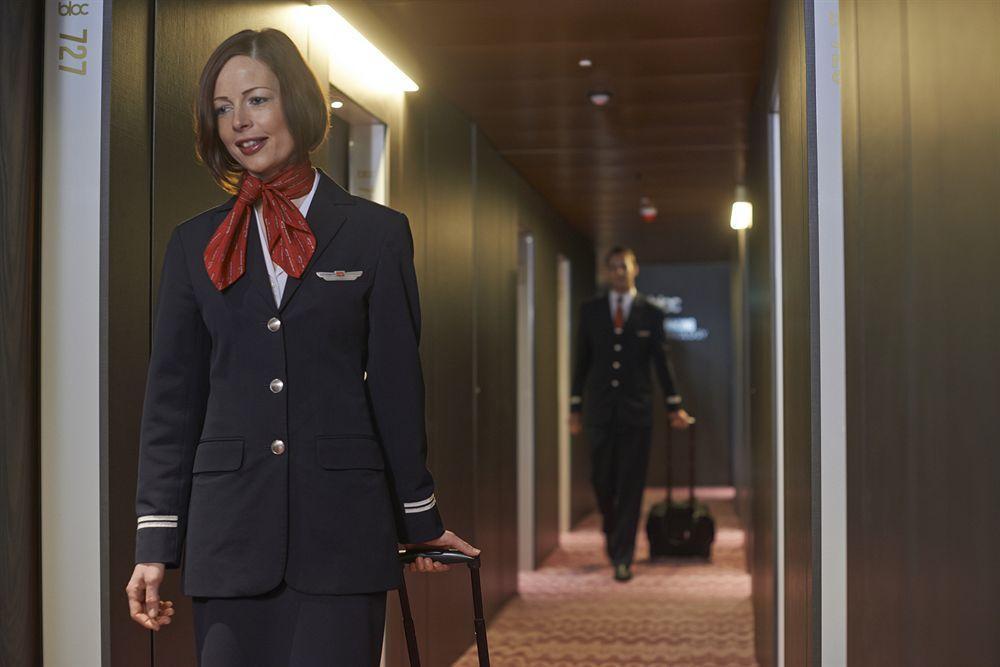 Bloc Hotel London Gatwick Airport Horley Ngoại thất bức ảnh
