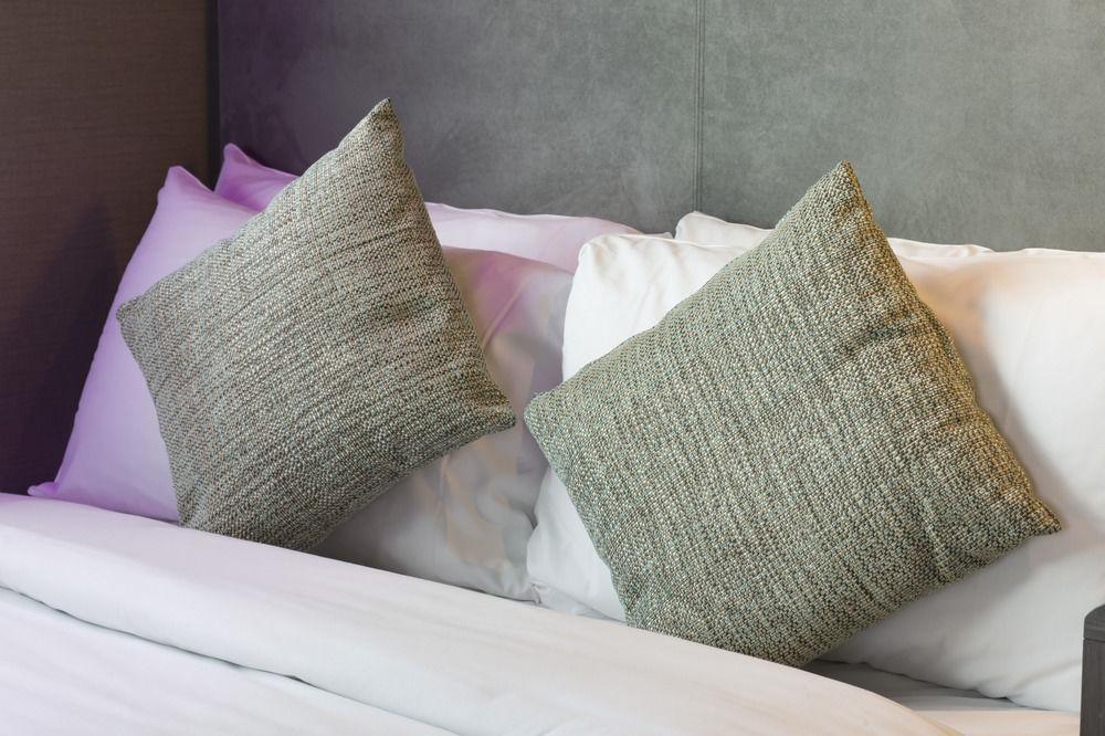 Bloc Hotel London Gatwick Airport Horley Ngoại thất bức ảnh