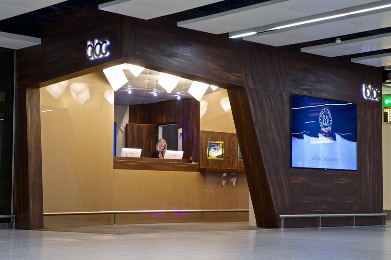Bloc Hotel London Gatwick Airport Horley Ngoại thất bức ảnh