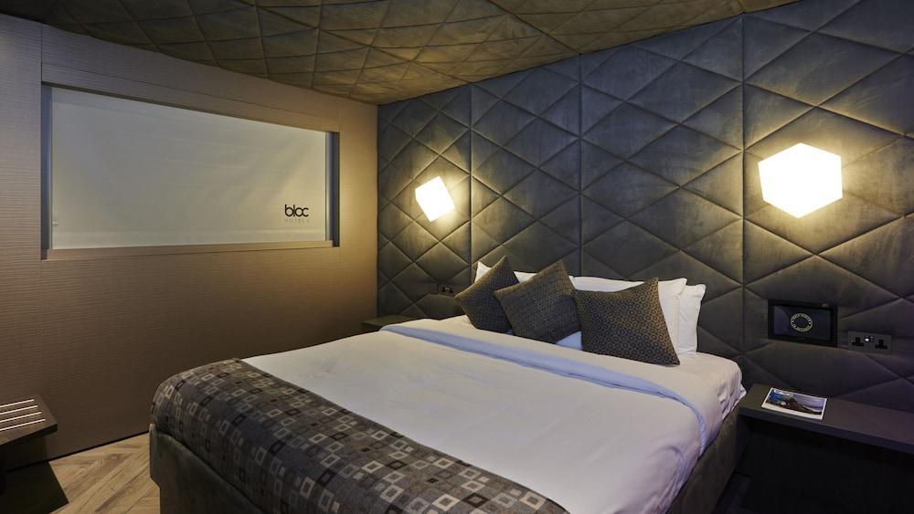Bloc Hotel London Gatwick Airport Horley Ngoại thất bức ảnh